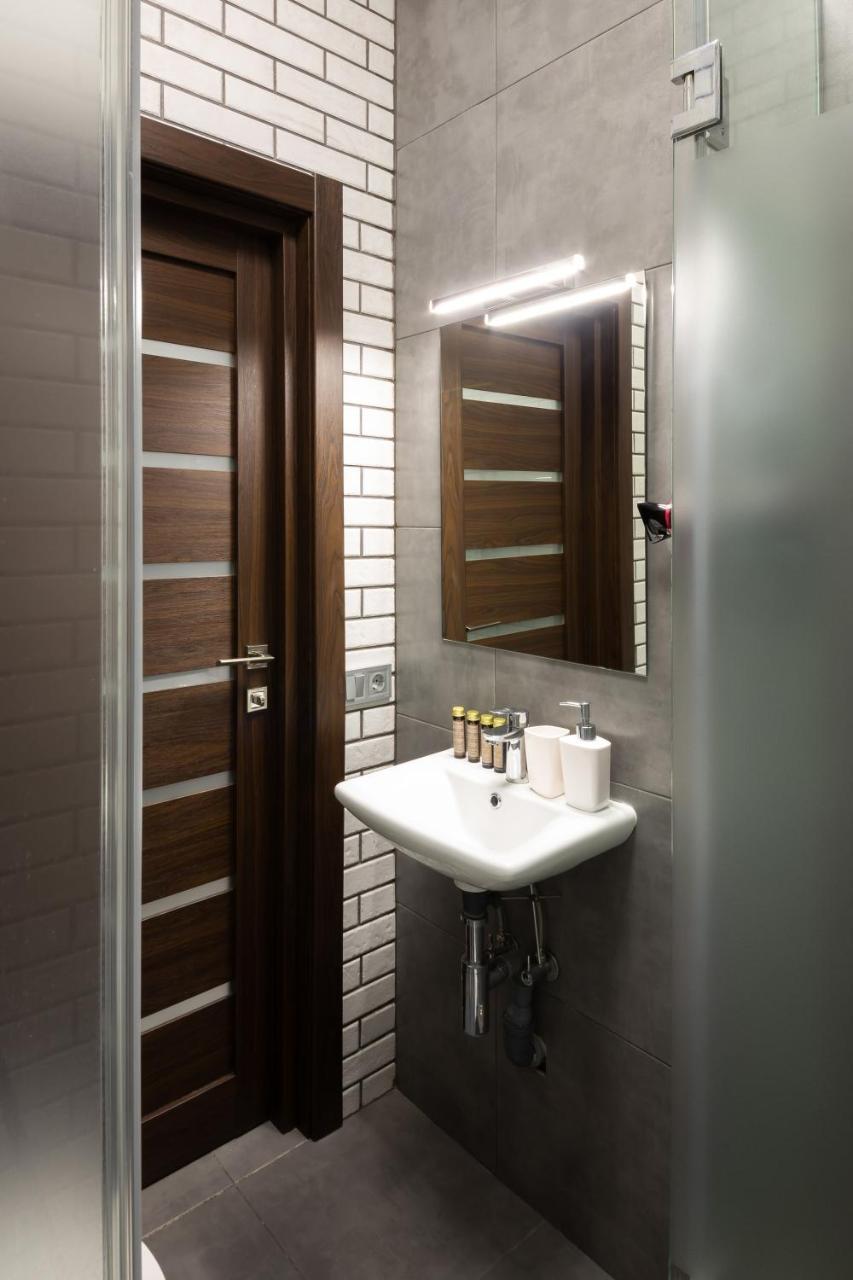 Lion King Danyla 1 Apartment Lviv Ngoại thất bức ảnh