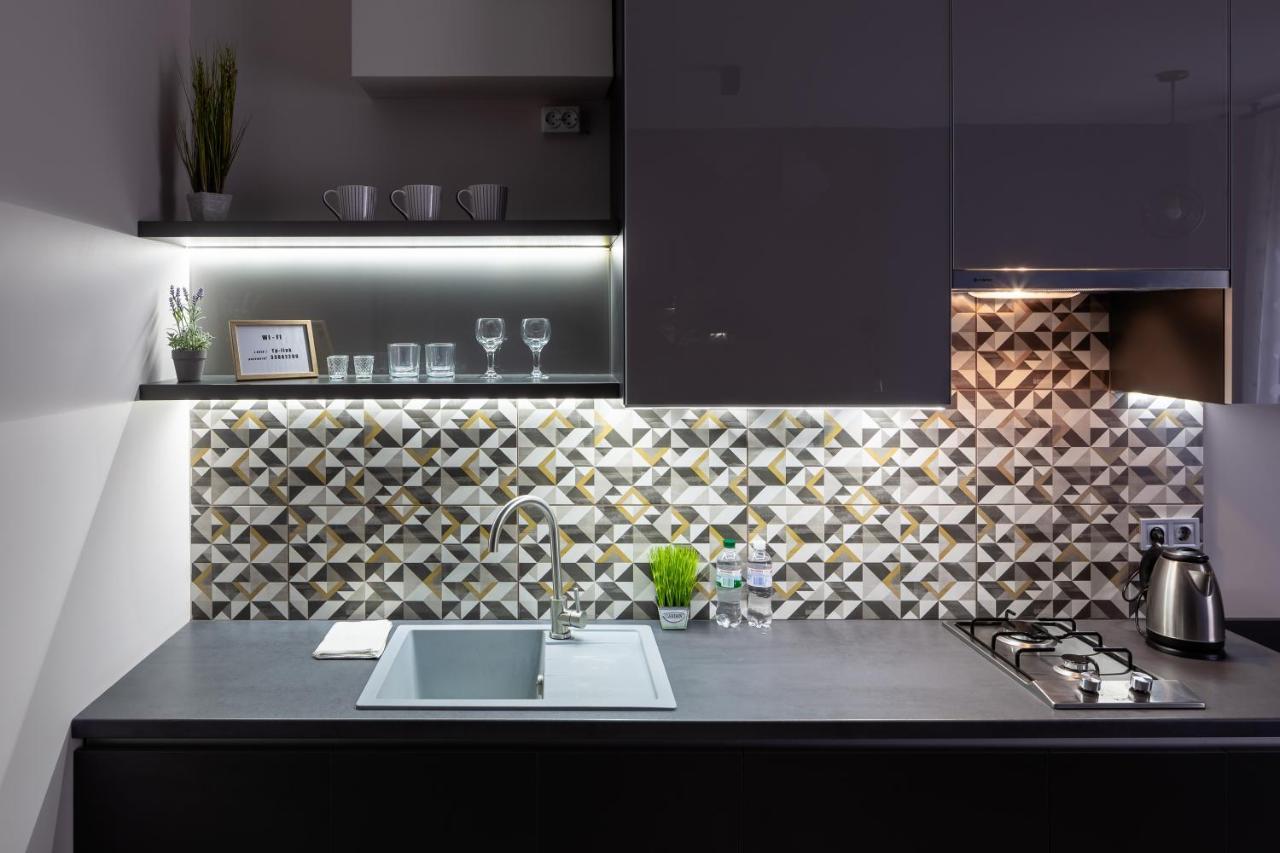 Lion King Danyla 1 Apartment Lviv Ngoại thất bức ảnh