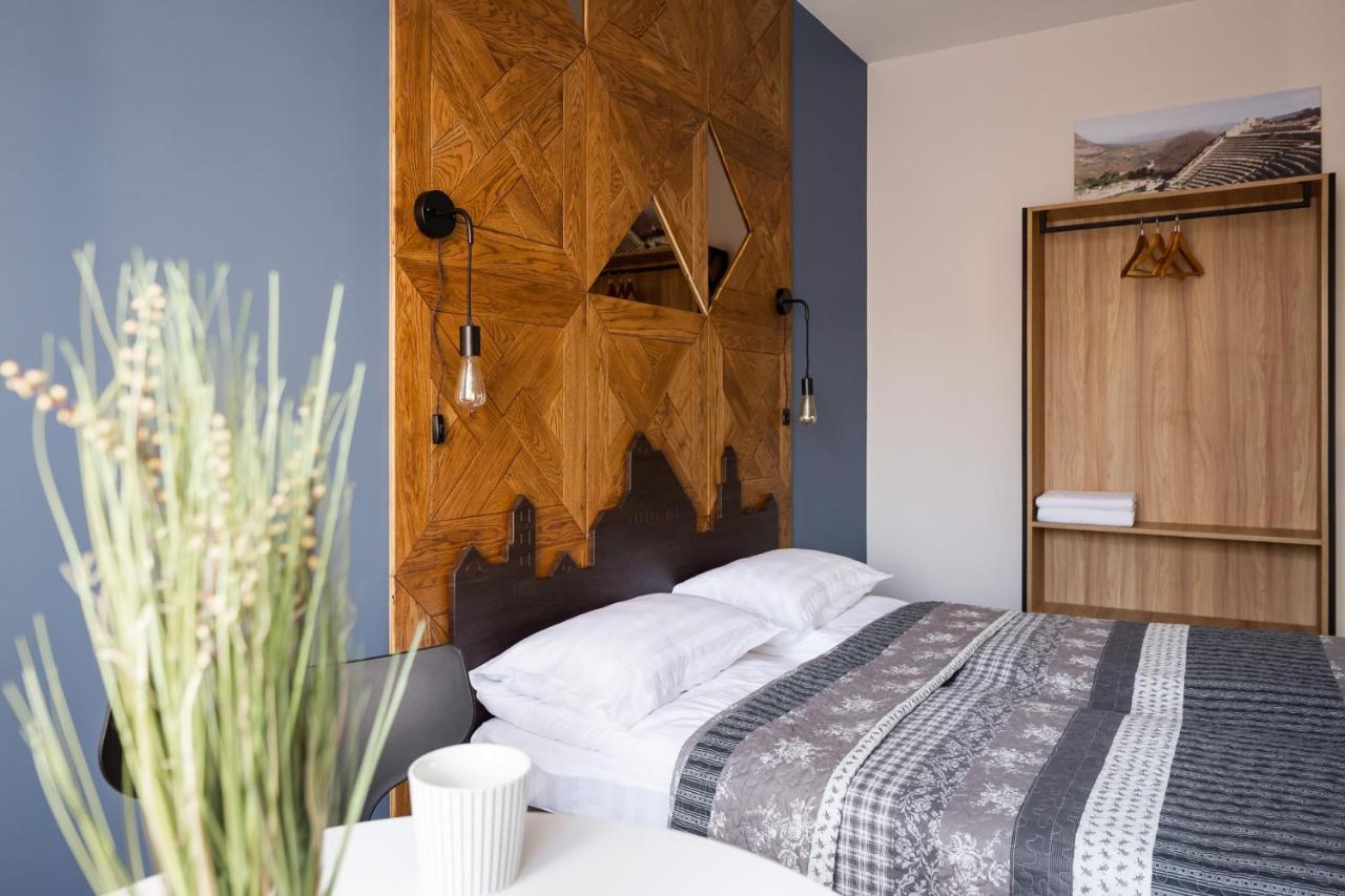 Lion King Danyla 1 Apartment Lviv Ngoại thất bức ảnh